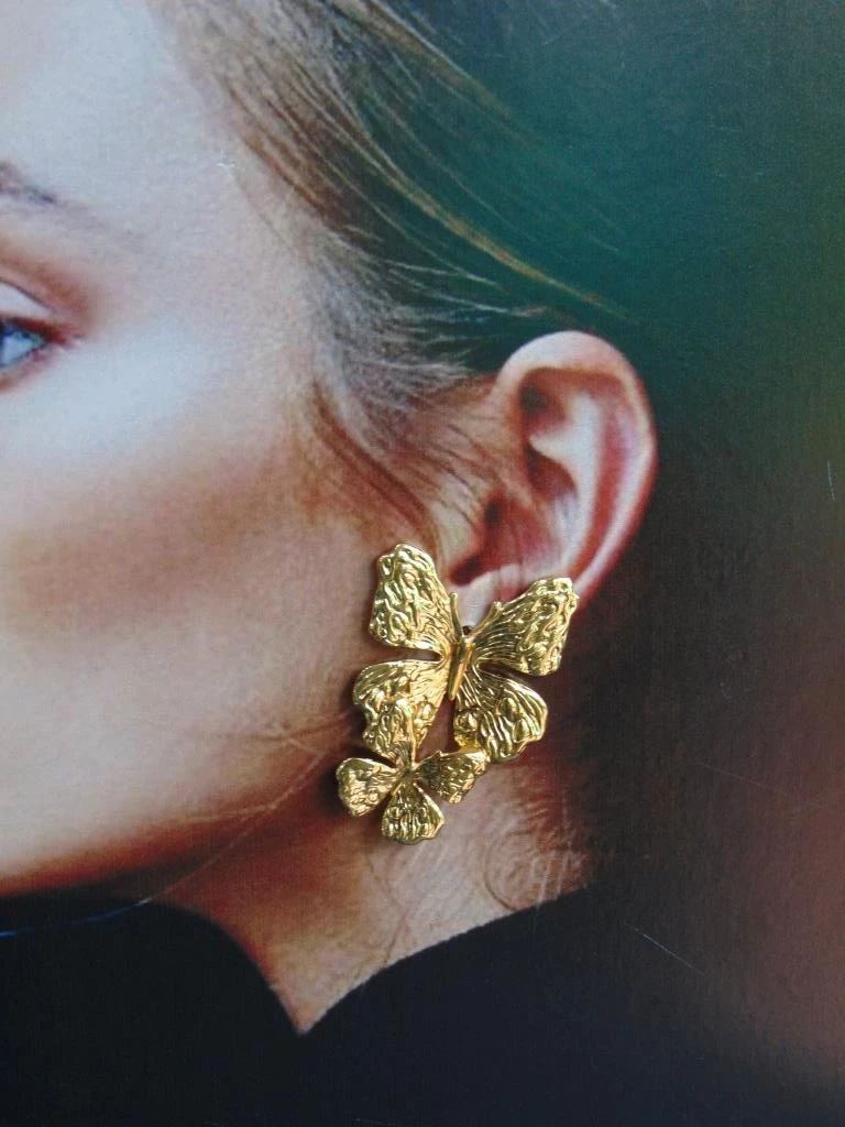 ARETE ACERO DOR MAXI MARIPOSAS TALLADAS  2