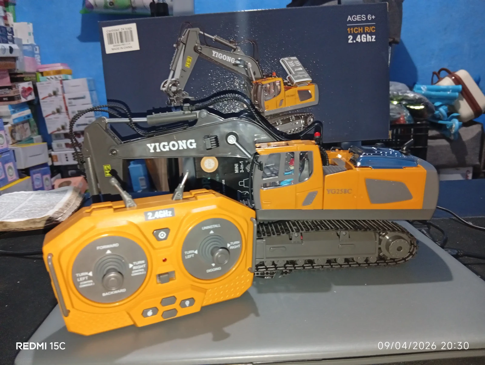 EXCAVADORA A CONTROL 🕹️ REMOTO  2