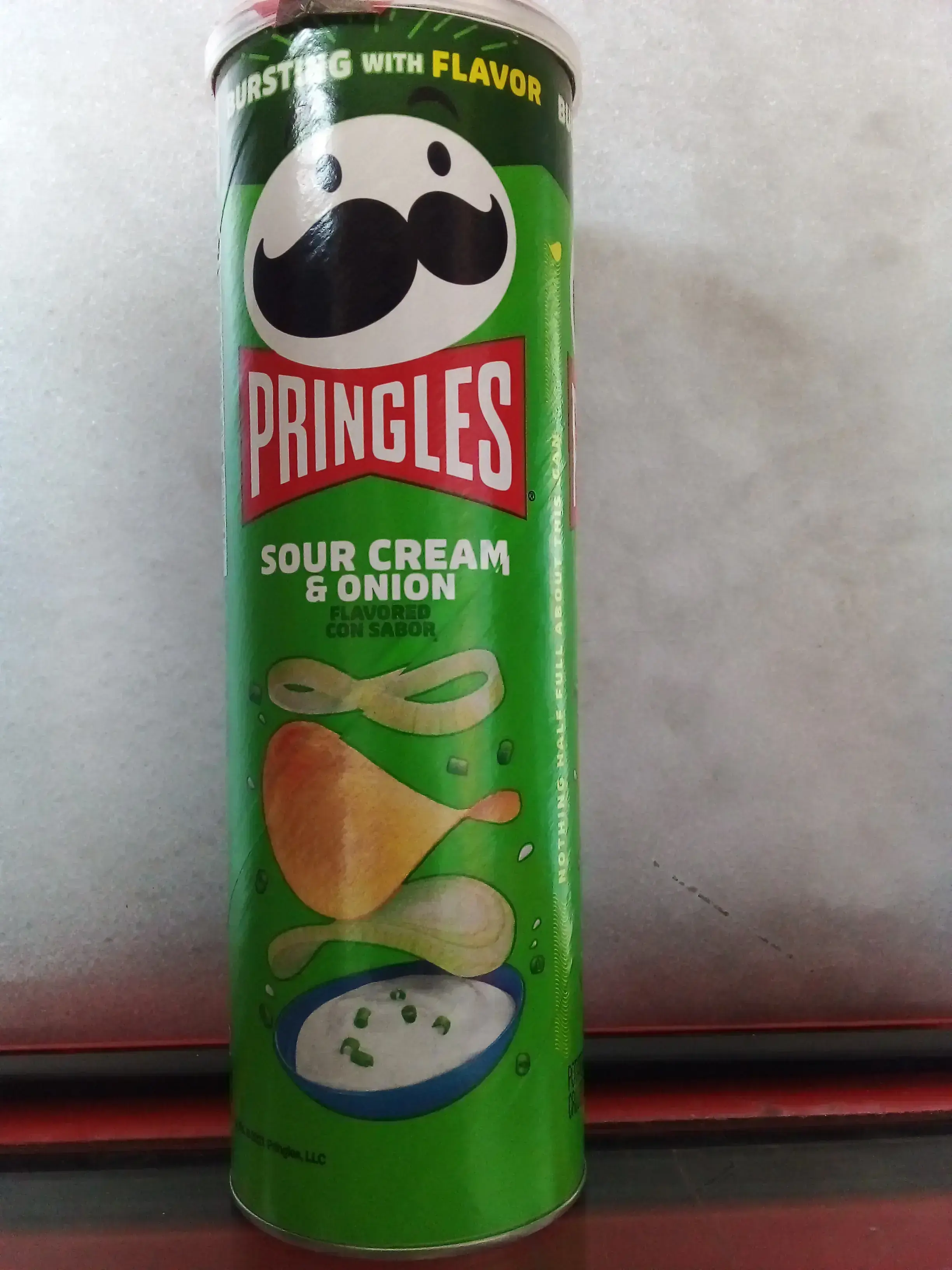 Pringles sour cream y onion de 5.5 onza 