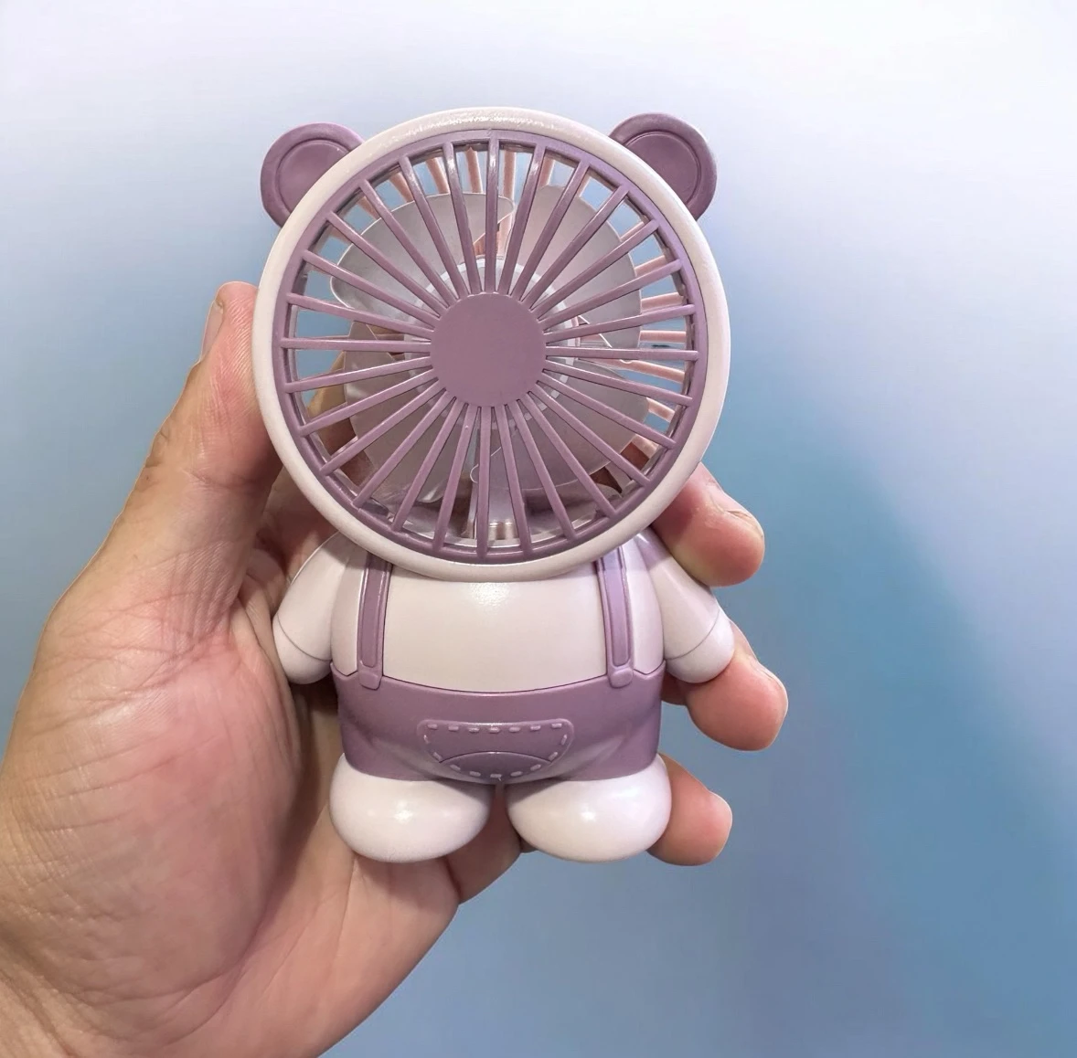 Mini ventilador osito tres velocidades  3