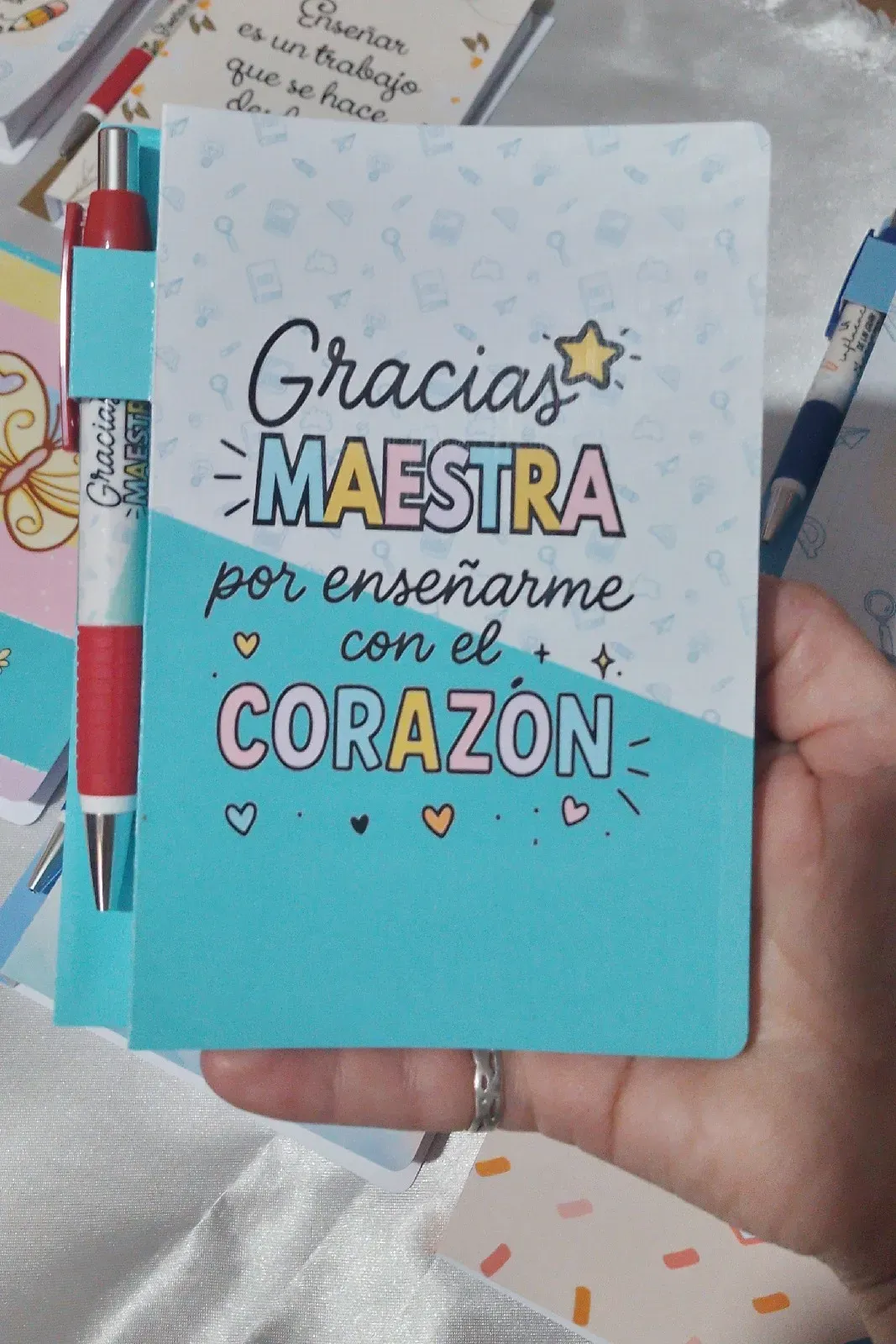 Libreta con lapicera pack por 10 unidades 