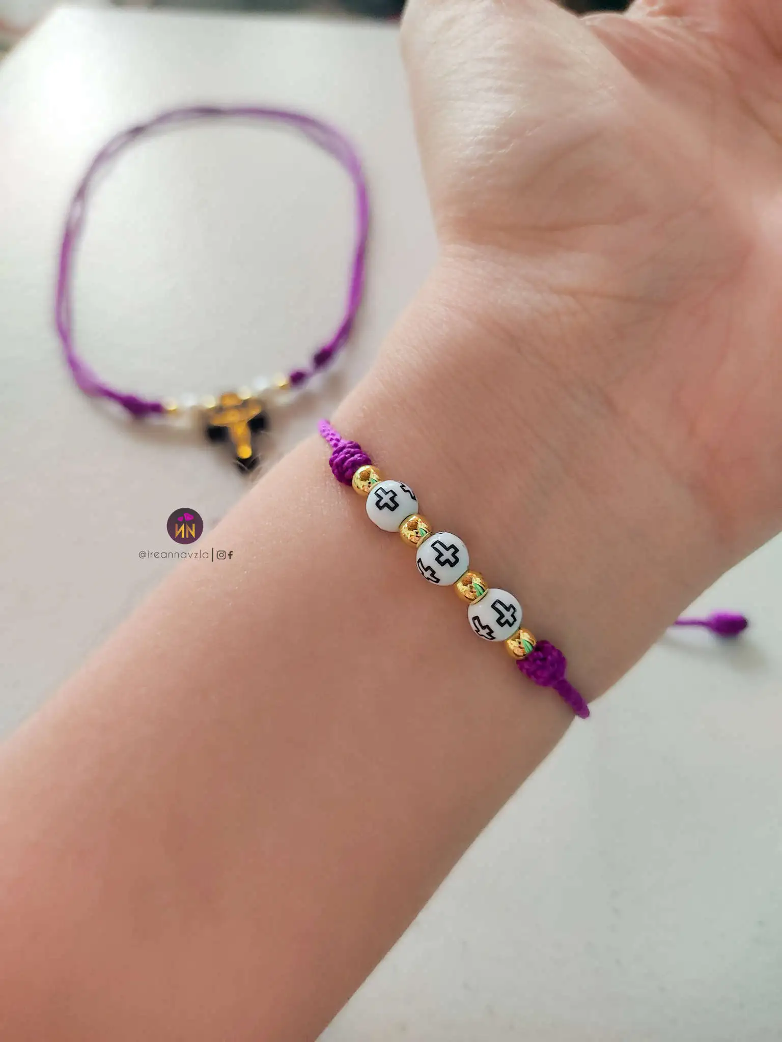 Juego collar y pulsera religiosa  3