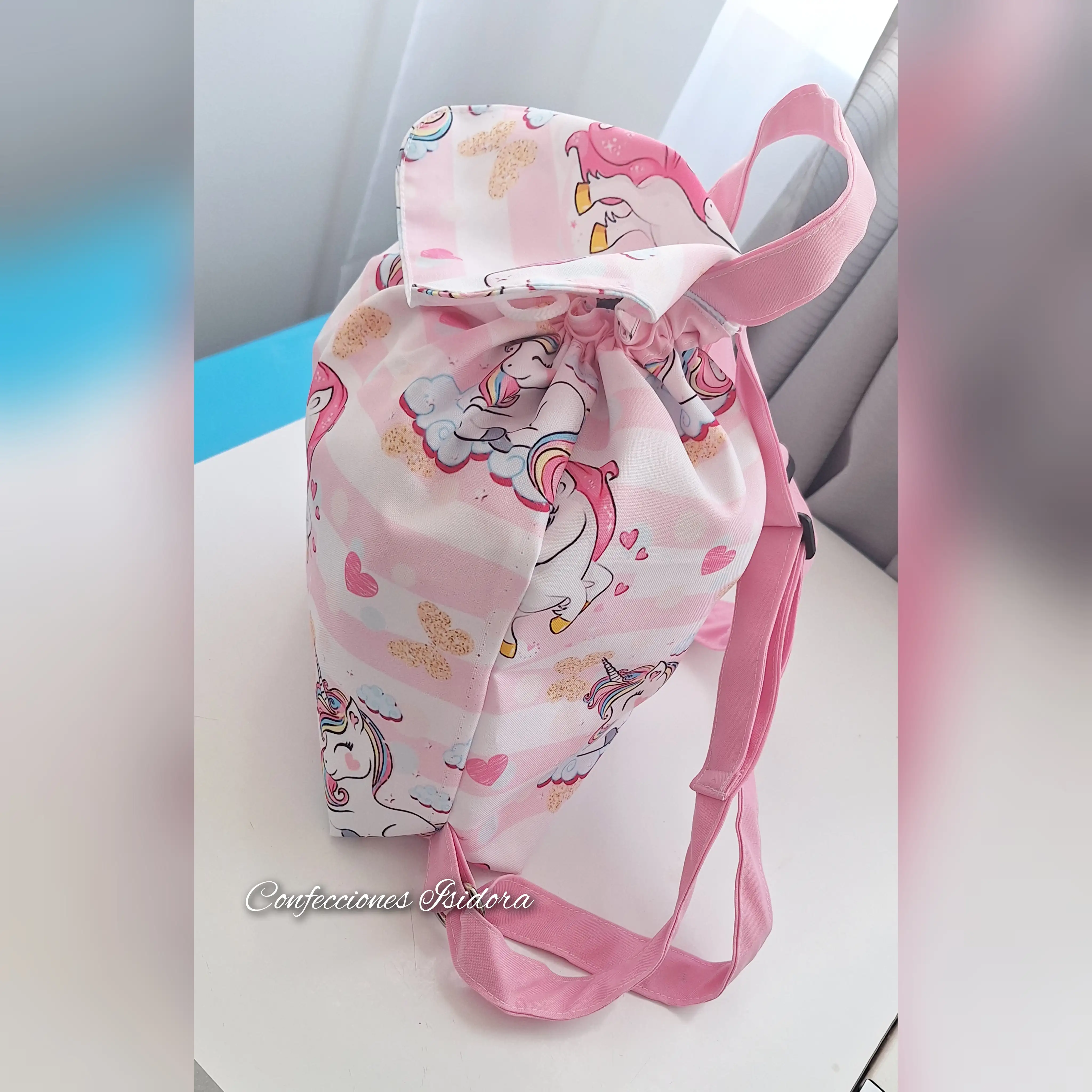 Mochila unicornio 2