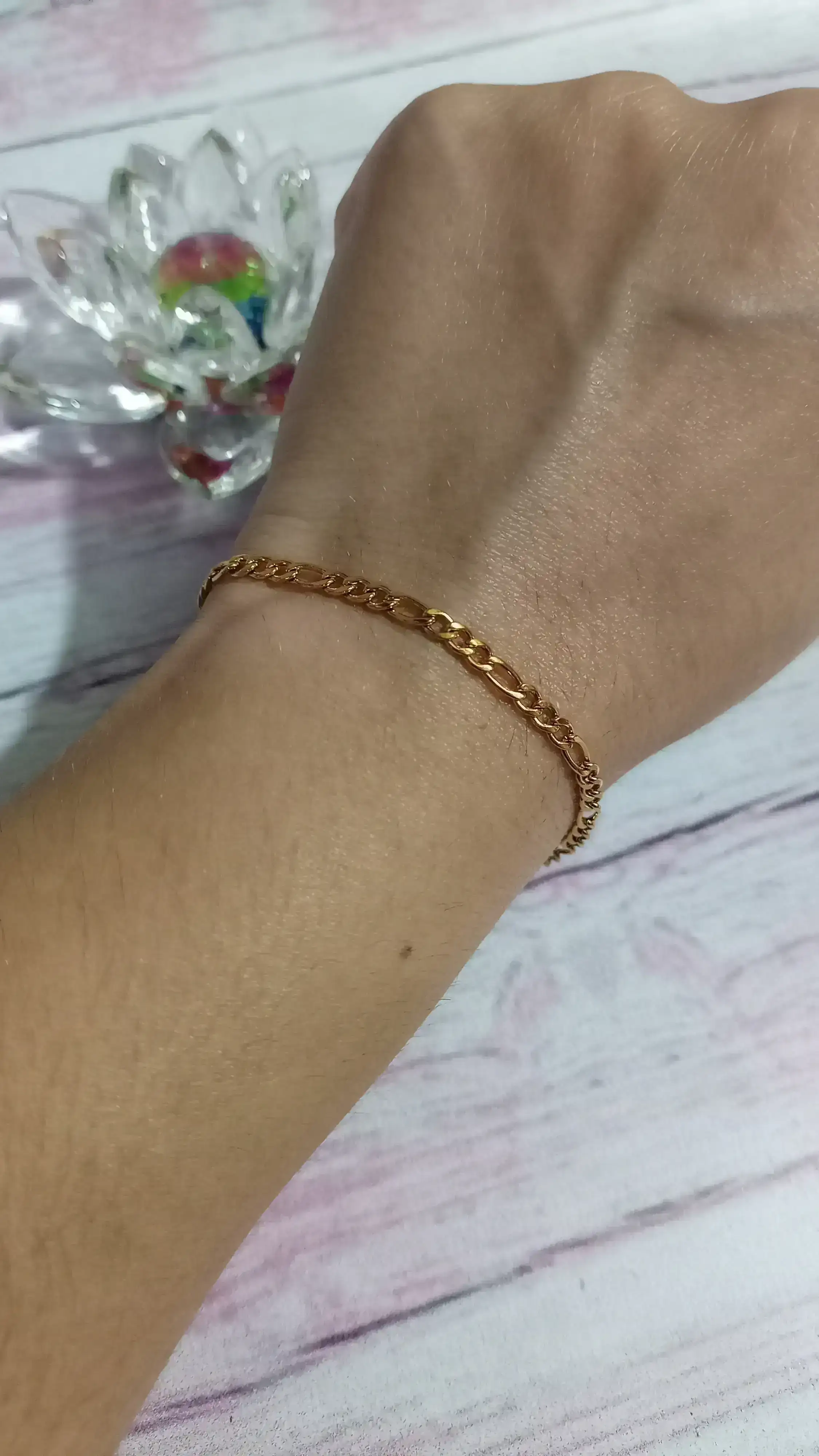 Pulsera PLANA FINA,EN ACERO DORADO!!