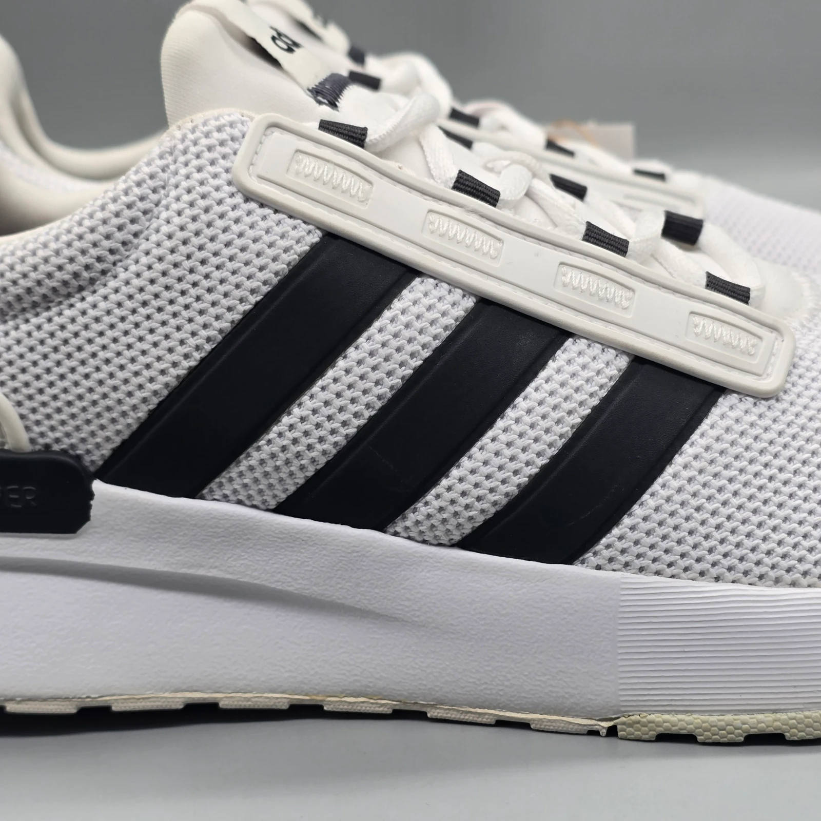 ADIDAS RACER TR21 6