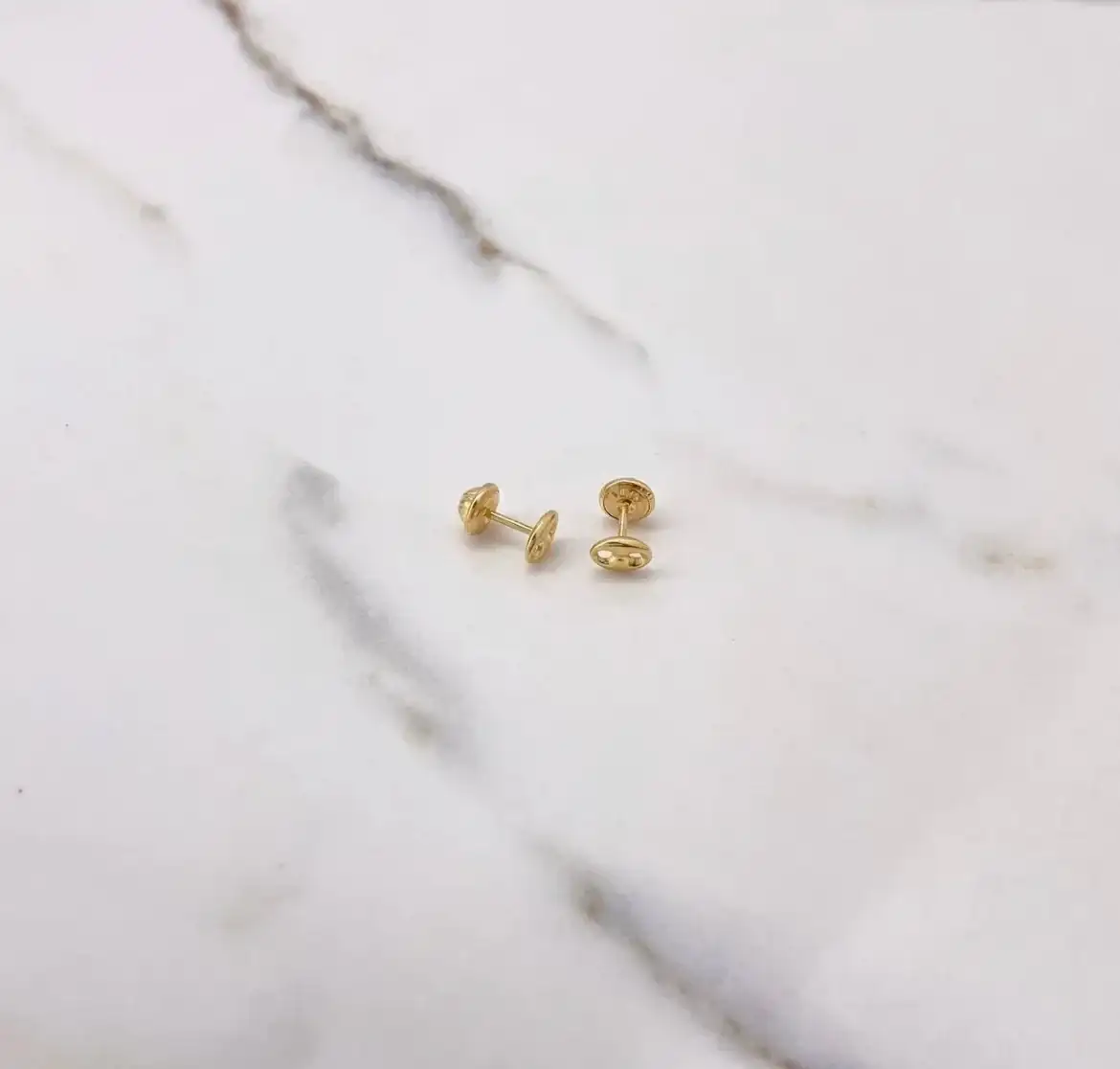 Topo Gucci 4mm / Oro amarillo 2