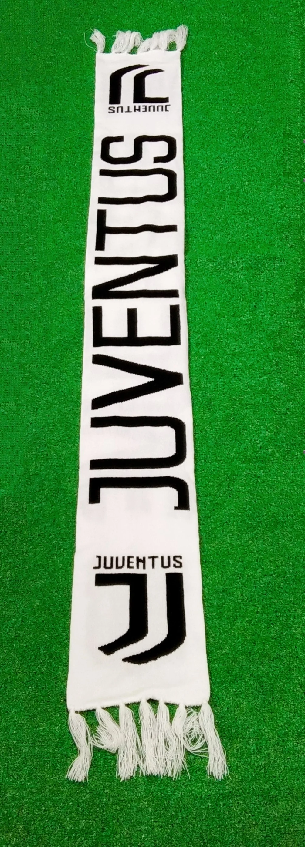BUFANDA JUVENTUS  3