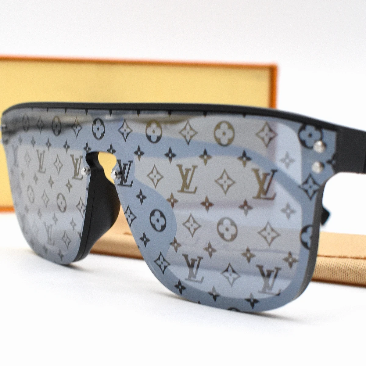 Lentes de sol LV Waimea 8