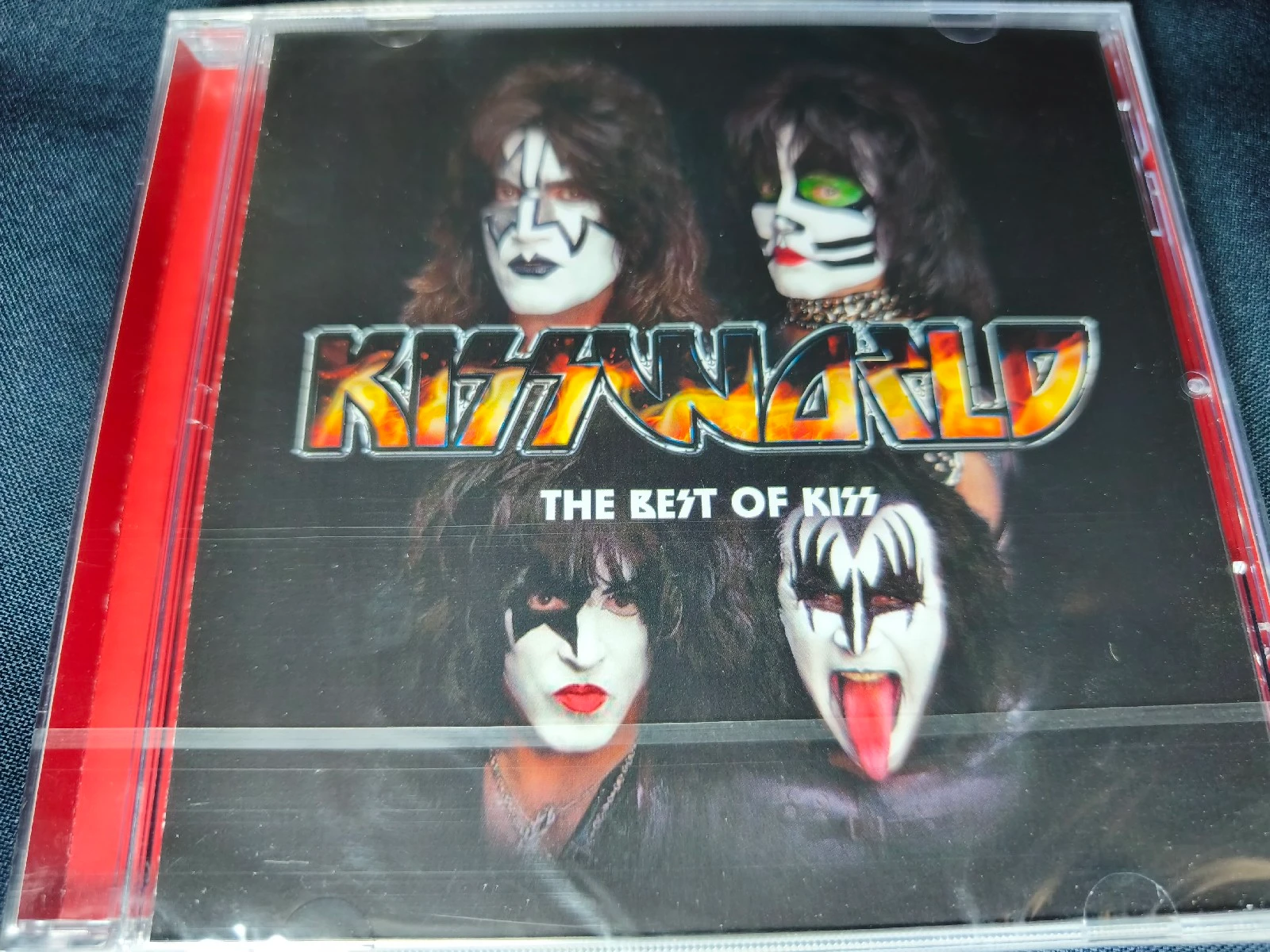 Kiss - The Best Of Kiss (NETHERLANDS)
