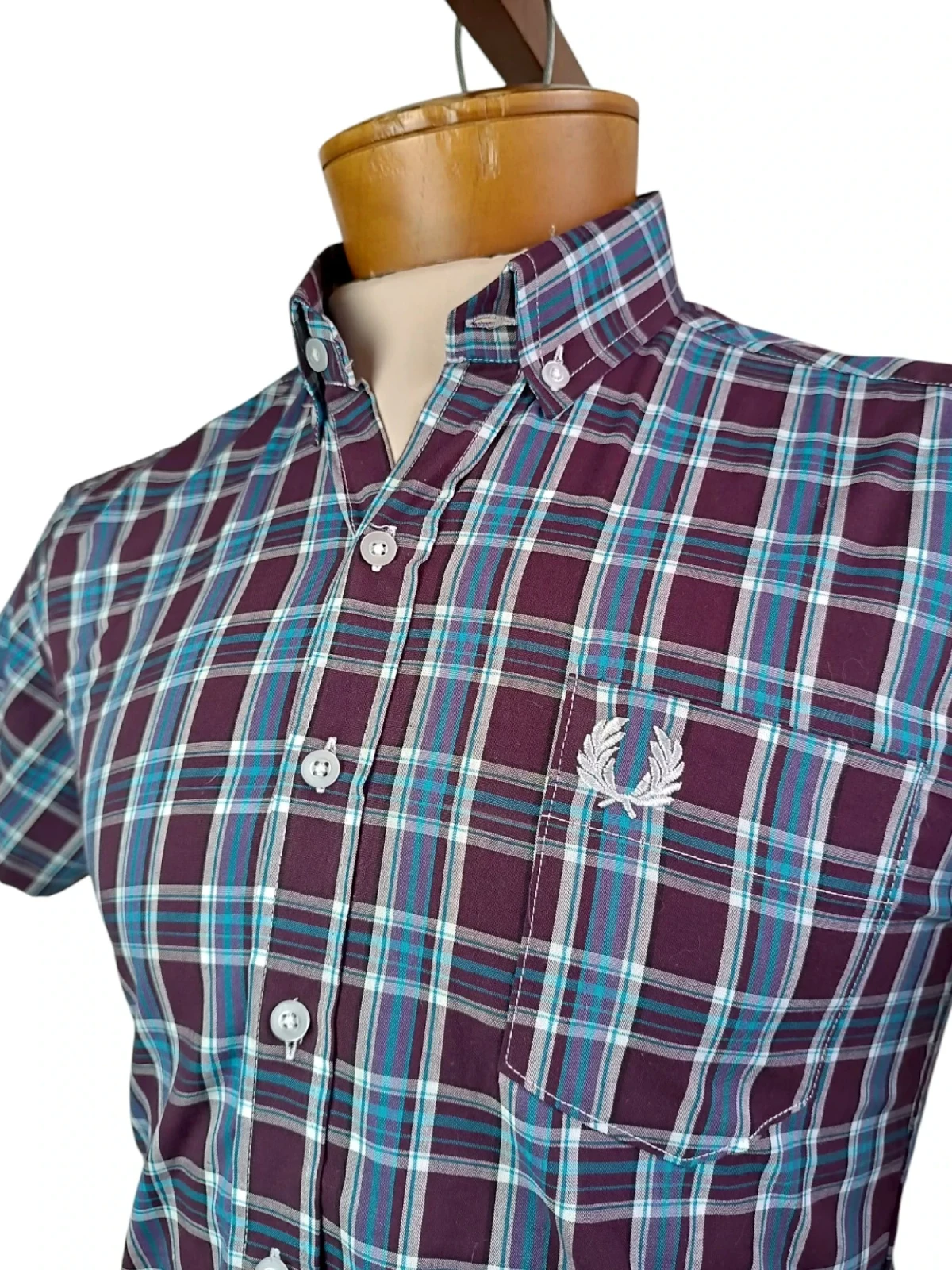 Camisa cuadros azules con vinotinto 