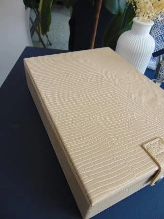 JOYERO LUXURY GRANDE ESPEJO CUERINA BEIGE  5