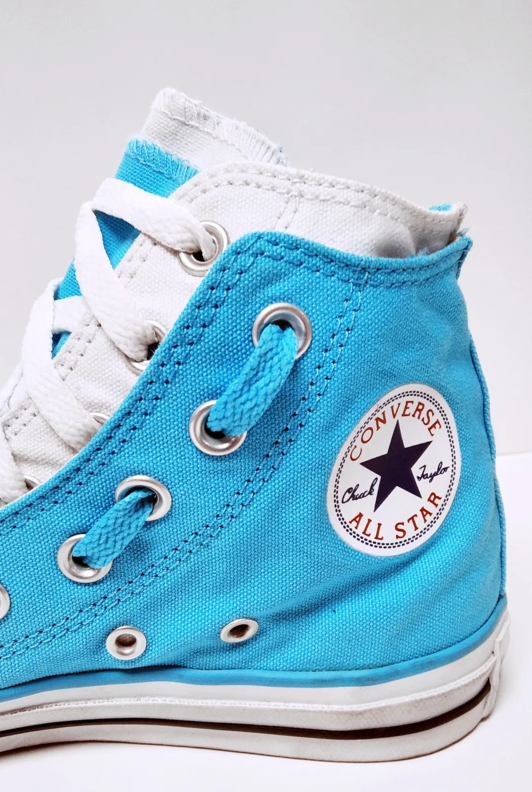 ALL STAR DOBLE CAPELLADA  3