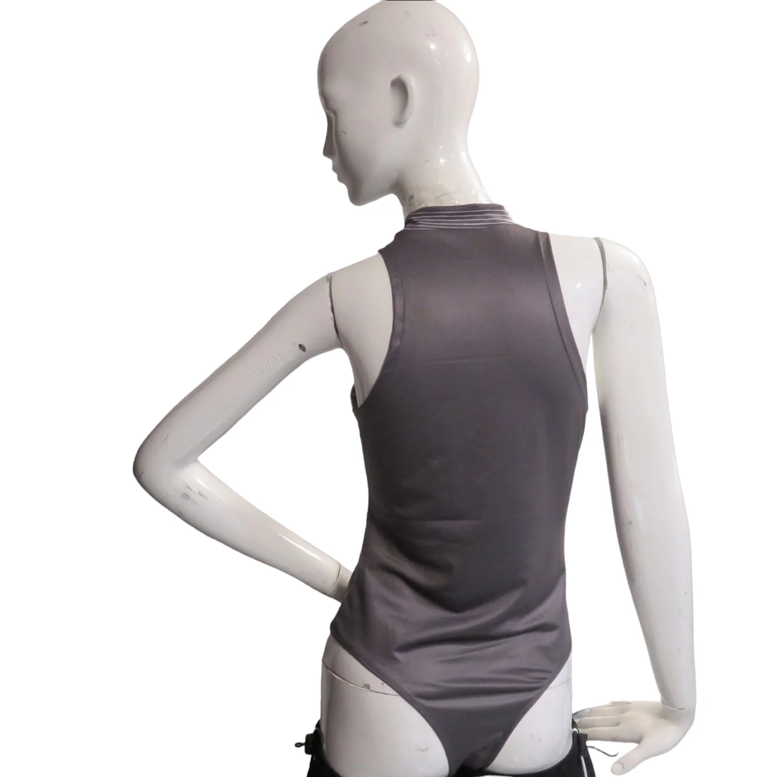 Body gris 3