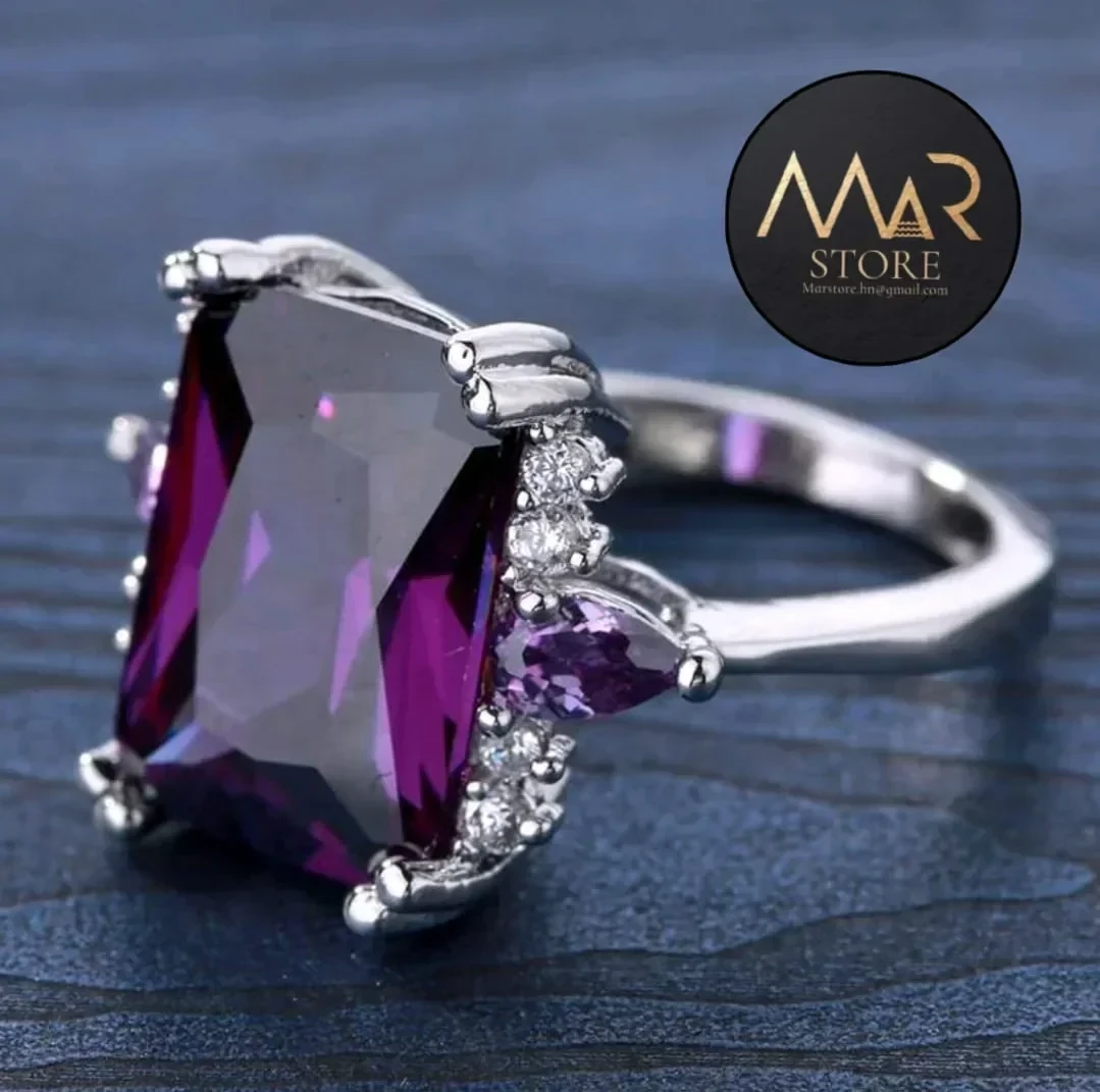 Anillo elegante diseño de cristal, fantasía Fina en Circonia Cúbica 