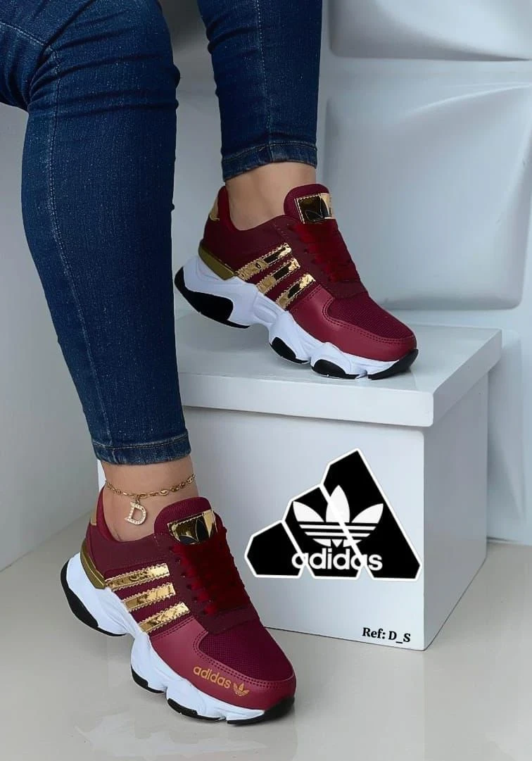 Adidas Vino Dorando Dama 
