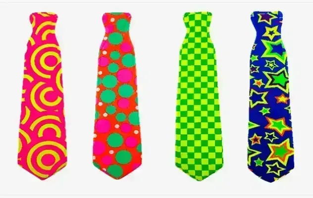Corbata plástica estampada fluo 