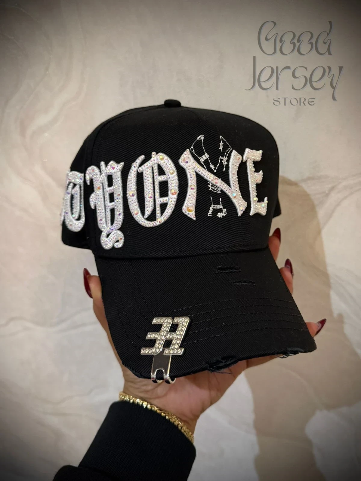 31 HATS CONCRETE JUNGLE