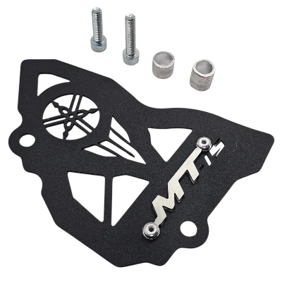 MT 15 / P. piñon acero negro logo 3d cromado ML