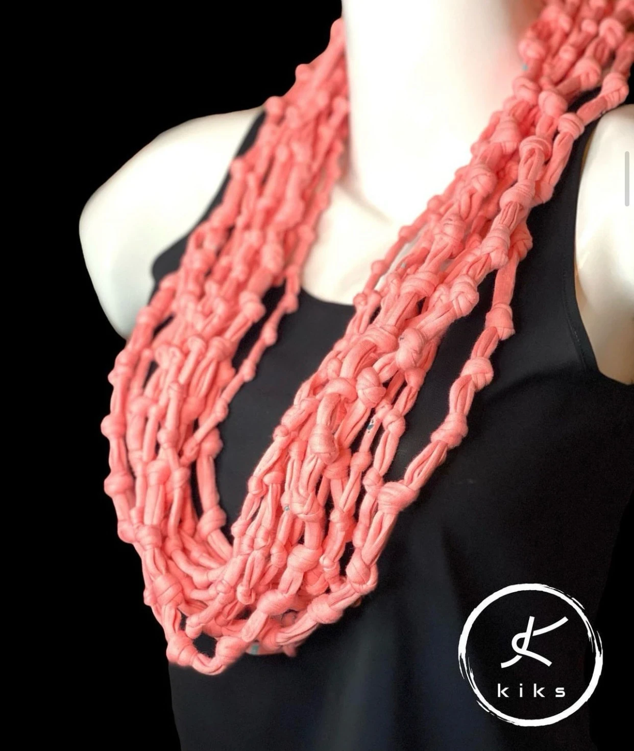 Collar de Trapillo Nudos