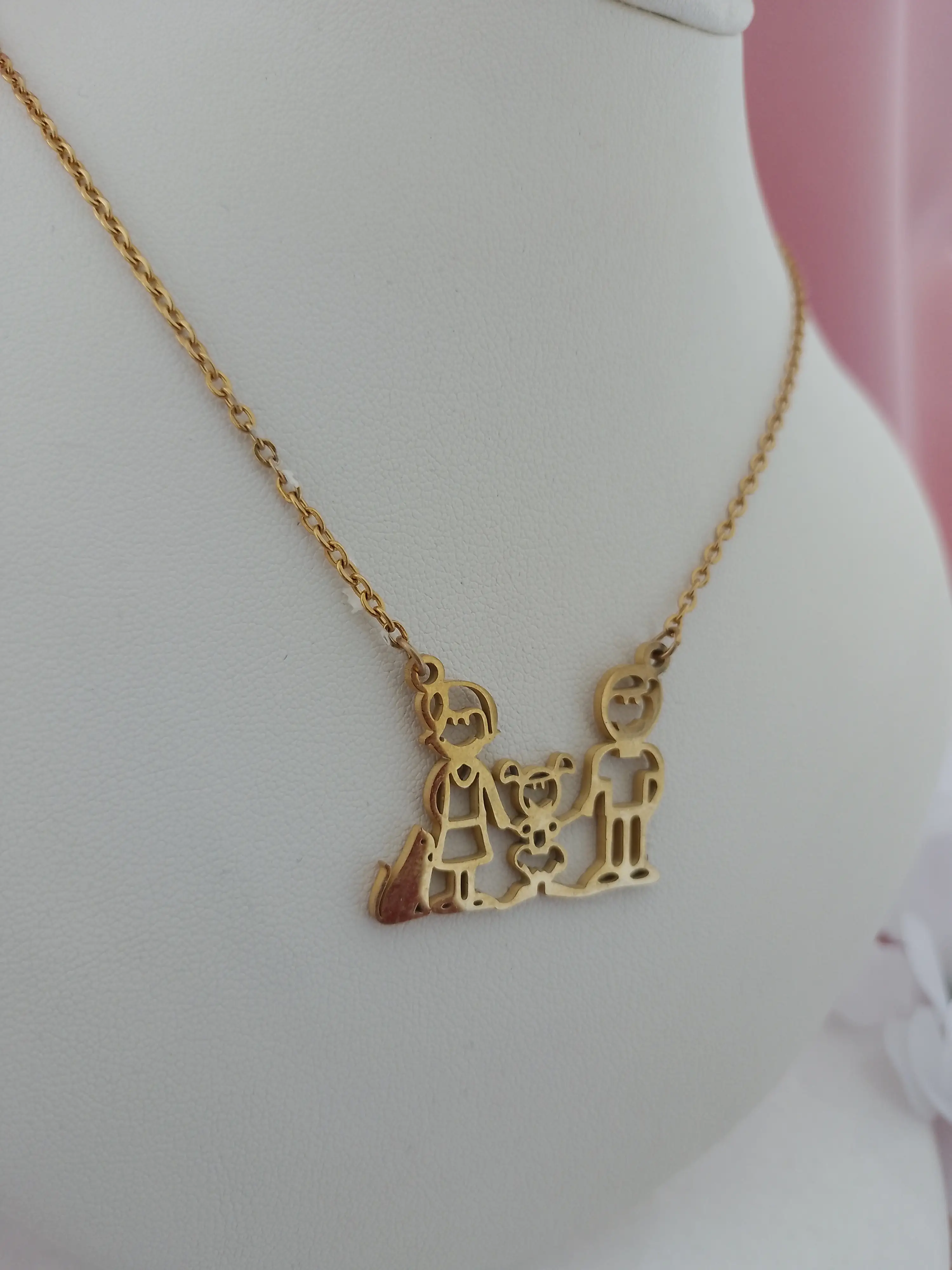 Collar familia 