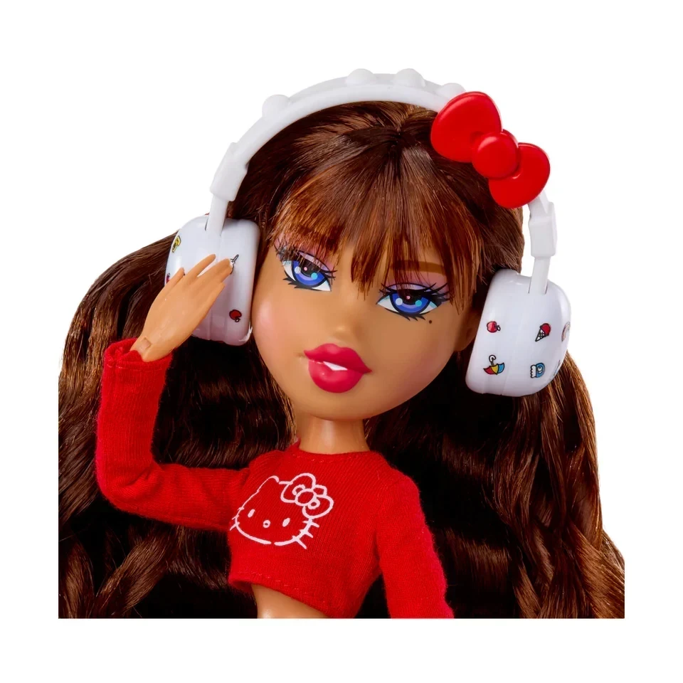 Muñeca Bratz x Hello Kitty - Yasmin 4