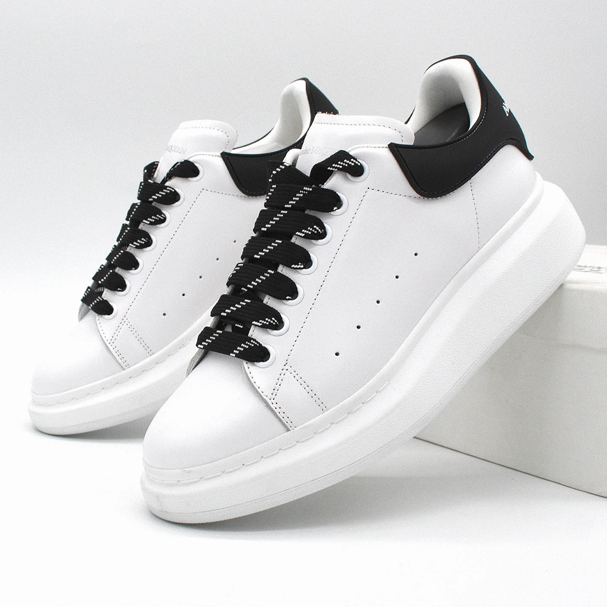 Tenis Alexander McQueen Overzised