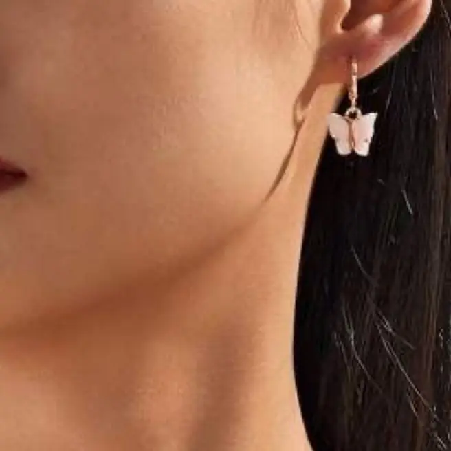 Aretes mariposa