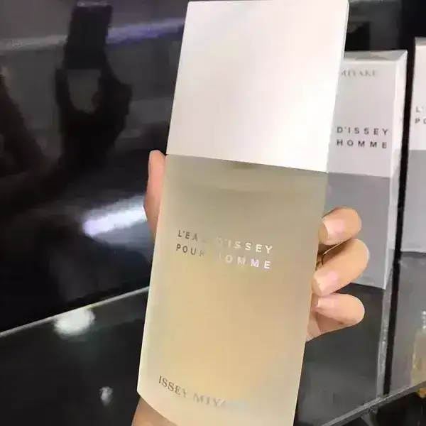 L' eau D' issey Pour Homme  2