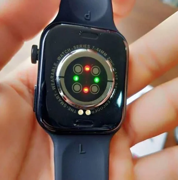 SMARTWATCH T100PLUS  4