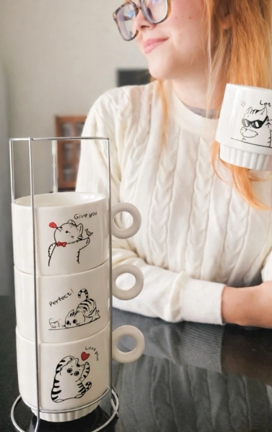 juego de 4 tazas con base  2