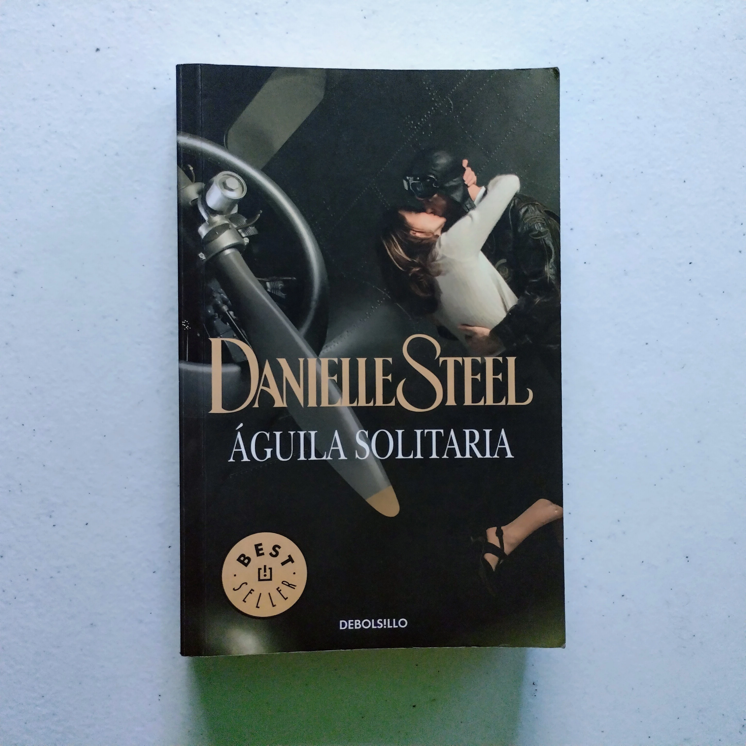 Águila solitaria, Danielle Steel, usado