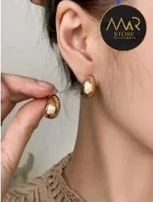 Aretes tachuela geométricas en aleación  