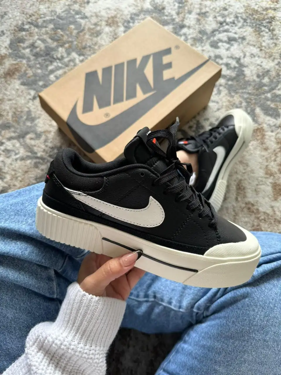 NIKE COURT 2