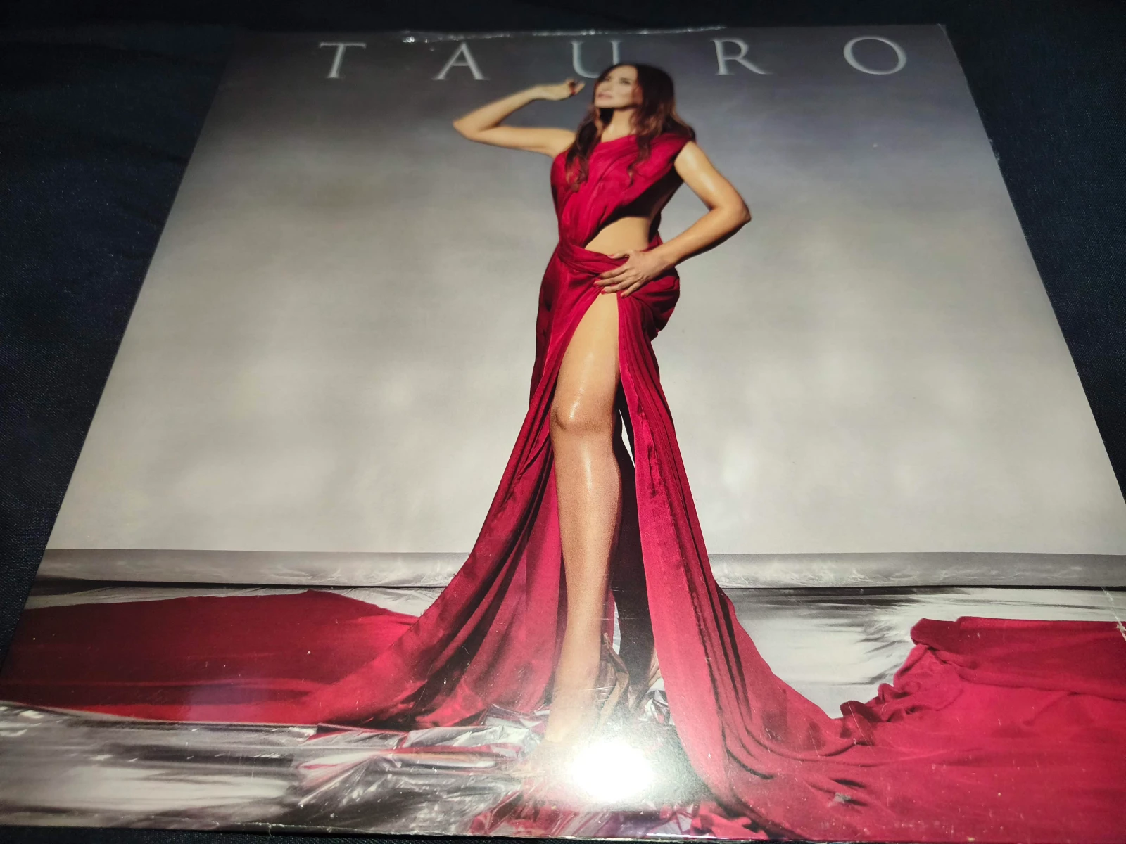 Myriam Hernandez - Tauro (VINILO ROJO)(CHILE)
