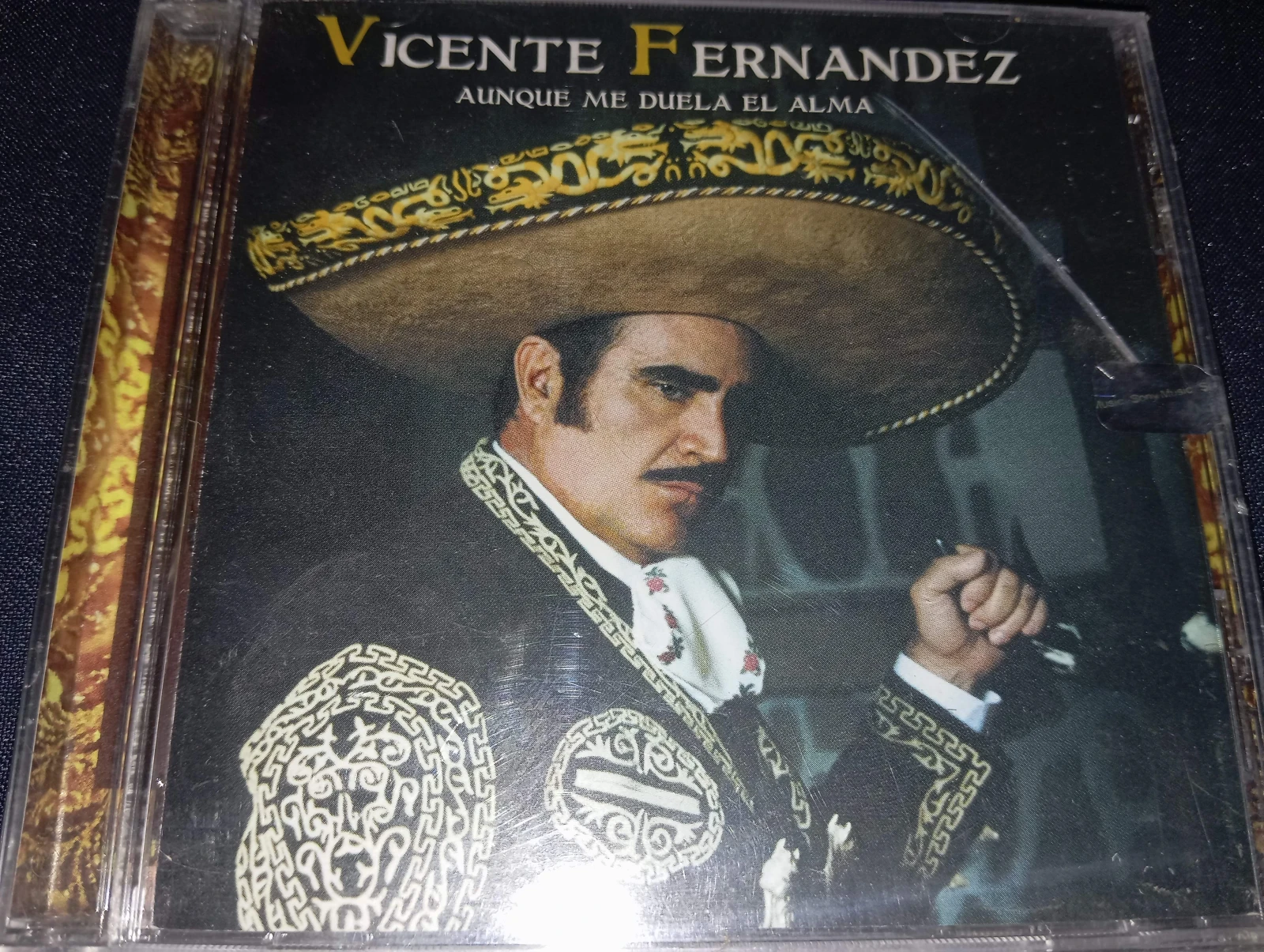 Vicente Fernandez - Aunque Me Duela El Alma (U.S.)