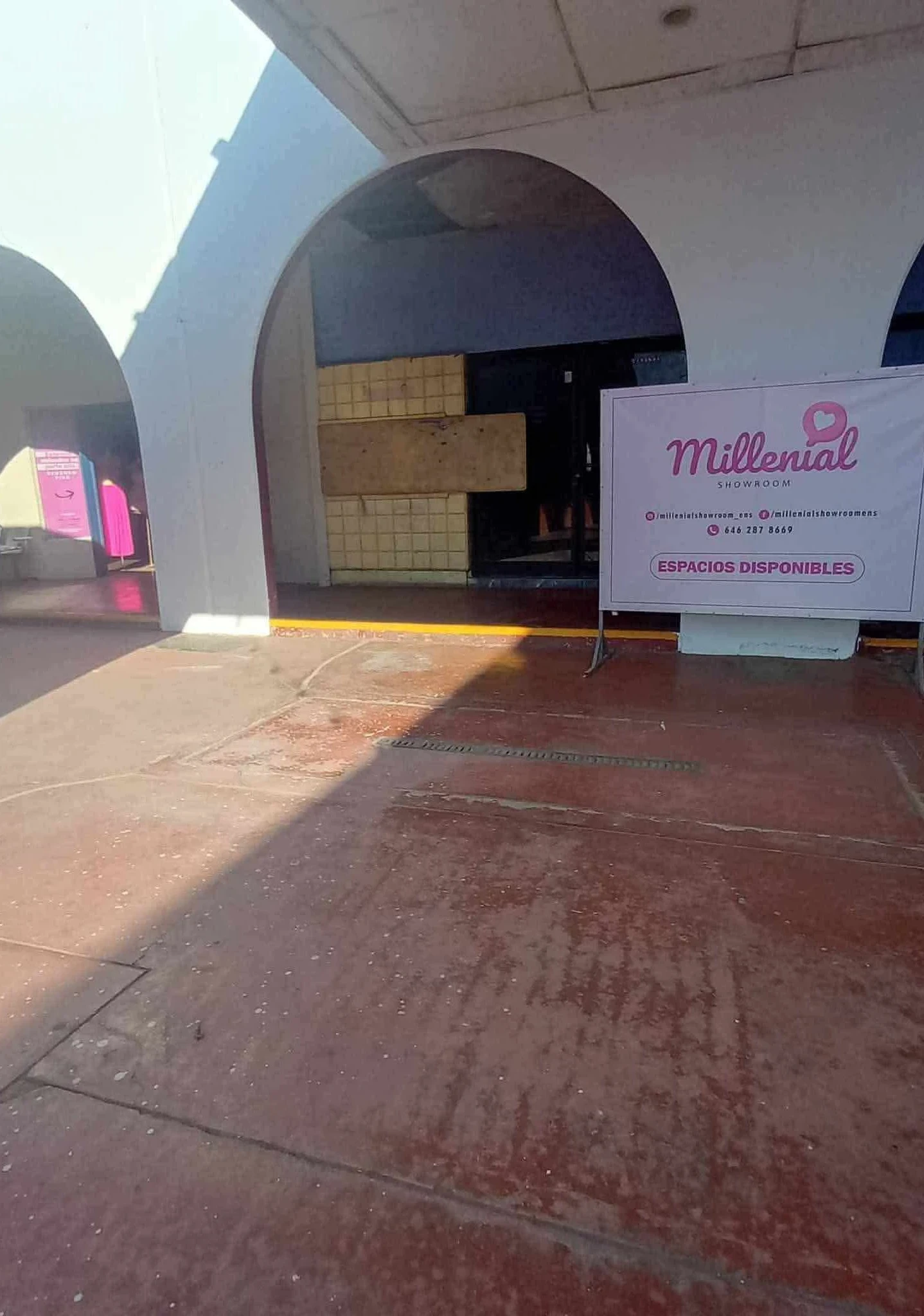 Millenials Showroom  2