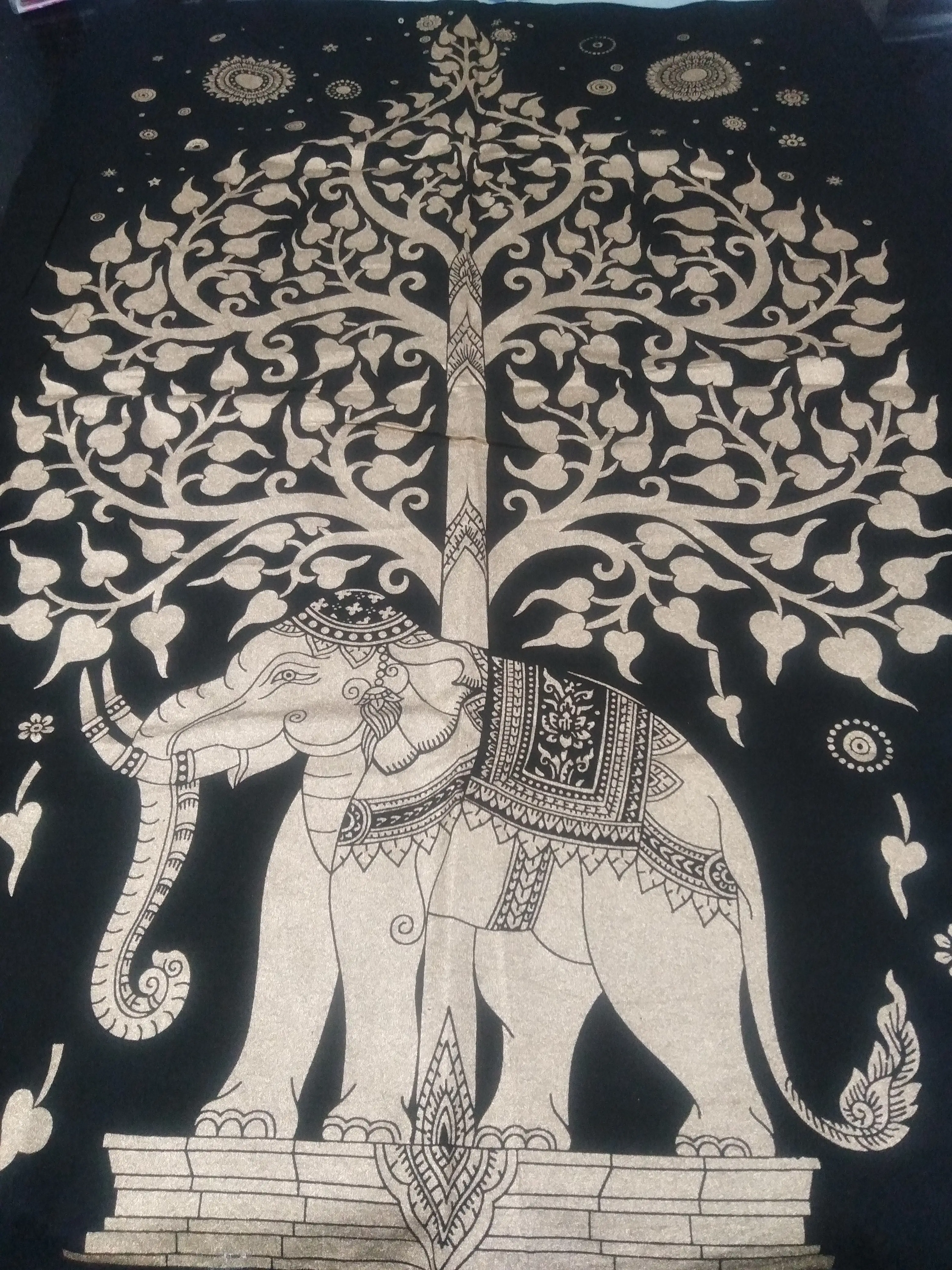 Mandala elefante dorador