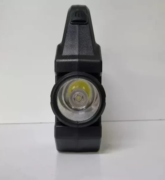 LAMPARA SOLAR DE CAMPING CON 16LEDS 1800 LÚMENES 5