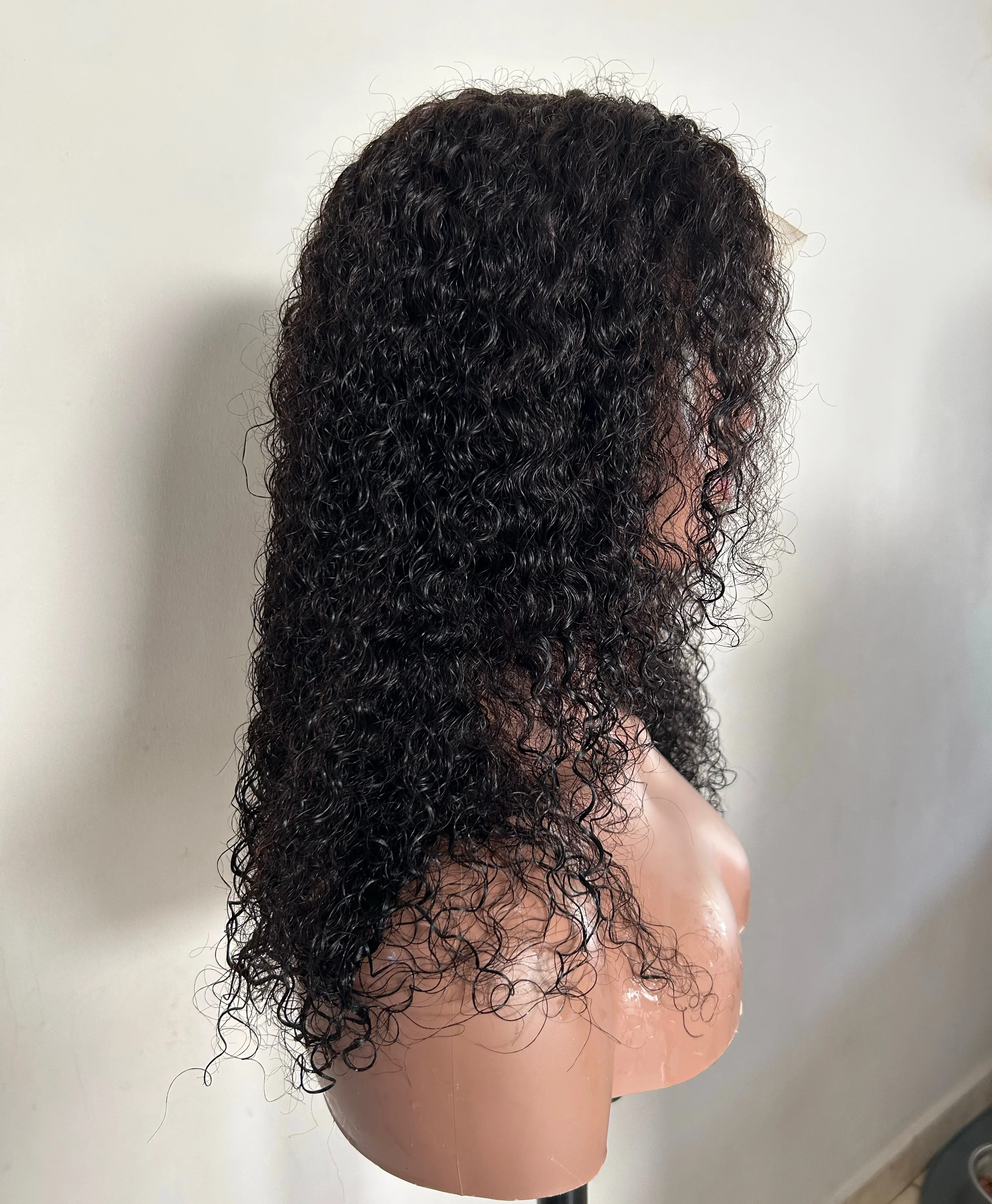 Peluca kinky curly de 18” 3