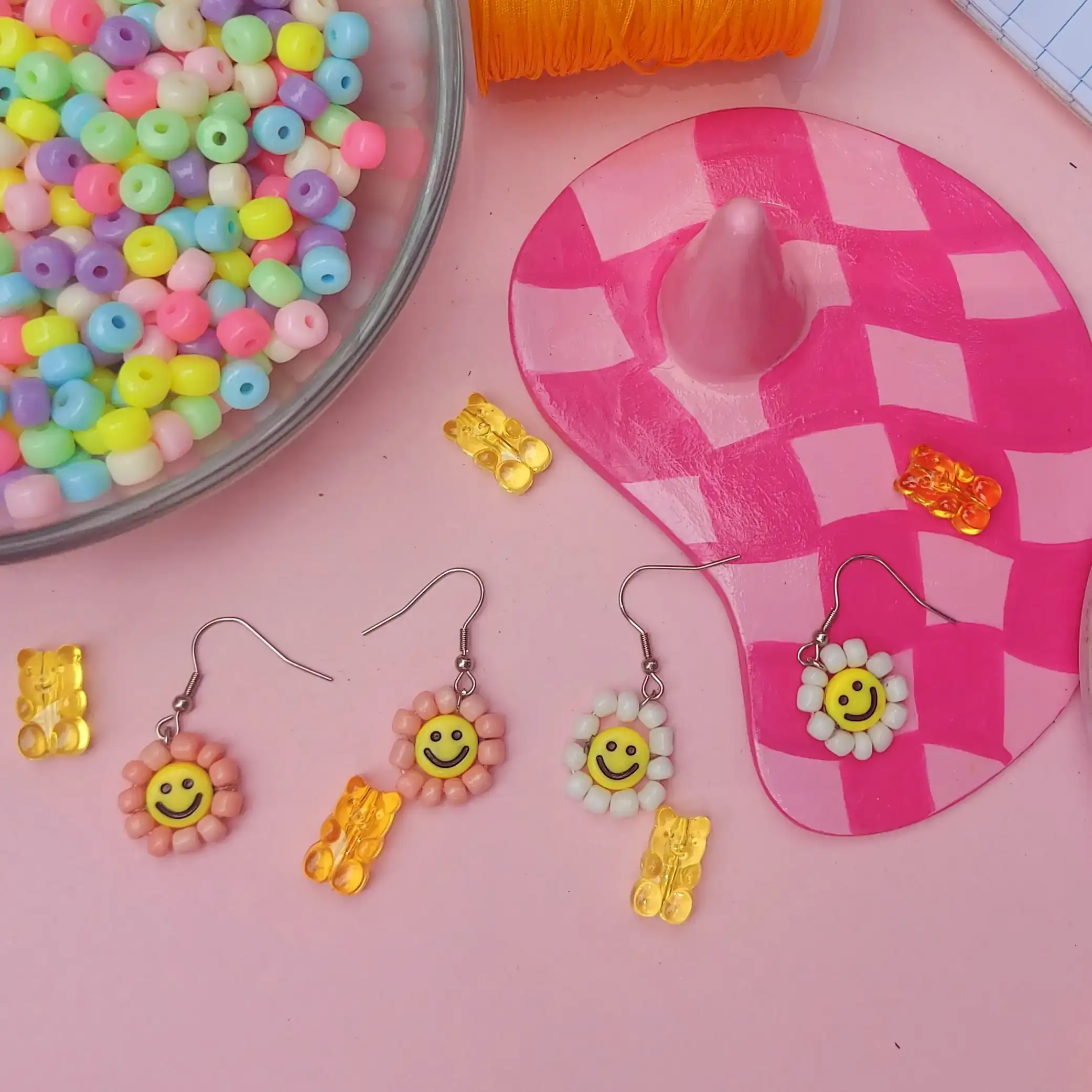 Aretes happy face  2