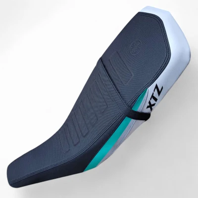 TP Xtz 125 forro jc 16 premium Negro con franja verde menta, franja gris y cola blanca