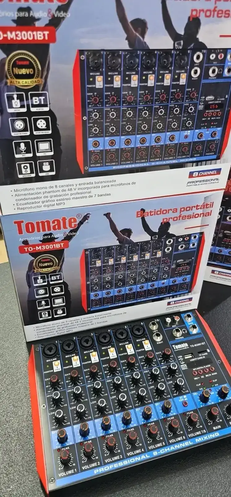 Consola de mezcla de 8 canales, grabadora Bluetooth y MP3 Mezclador de audio estéreo dedicado Consola de mezcla USB digital, consola profesional de mezcla de sonido de ruido ultra bajo para escenario -Micrófono mono de 8 canales y entrada balanceada  -Alimentcion phantom de 48V incorporado para micrófonos de condensador de grabación profecional  -Ecualizador gráfico estéreo de 7 bandas -Reproductor digital MP3  PEDIDOS Y ENVIOS A TODA BOLIVIA  4