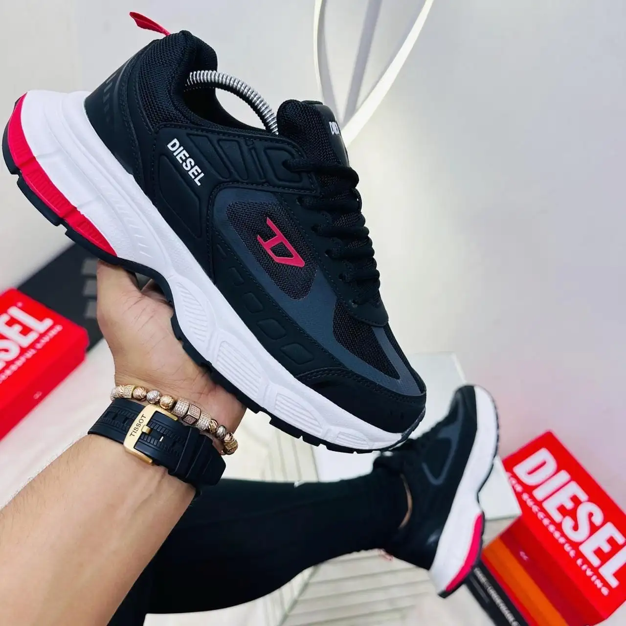 Tenis Diesel Negro Rojo Caballero 