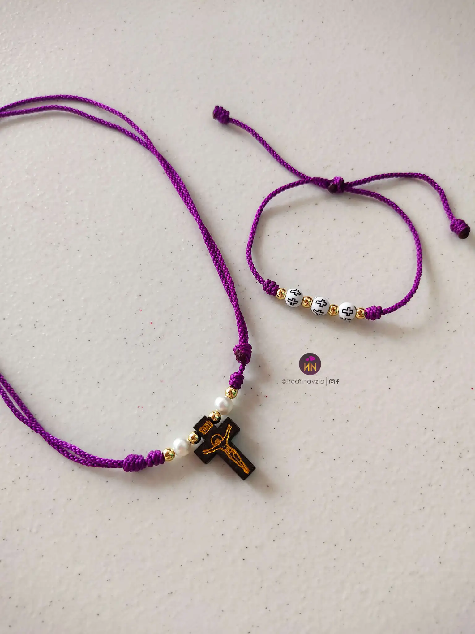 Juego collar y pulsera religiosa 