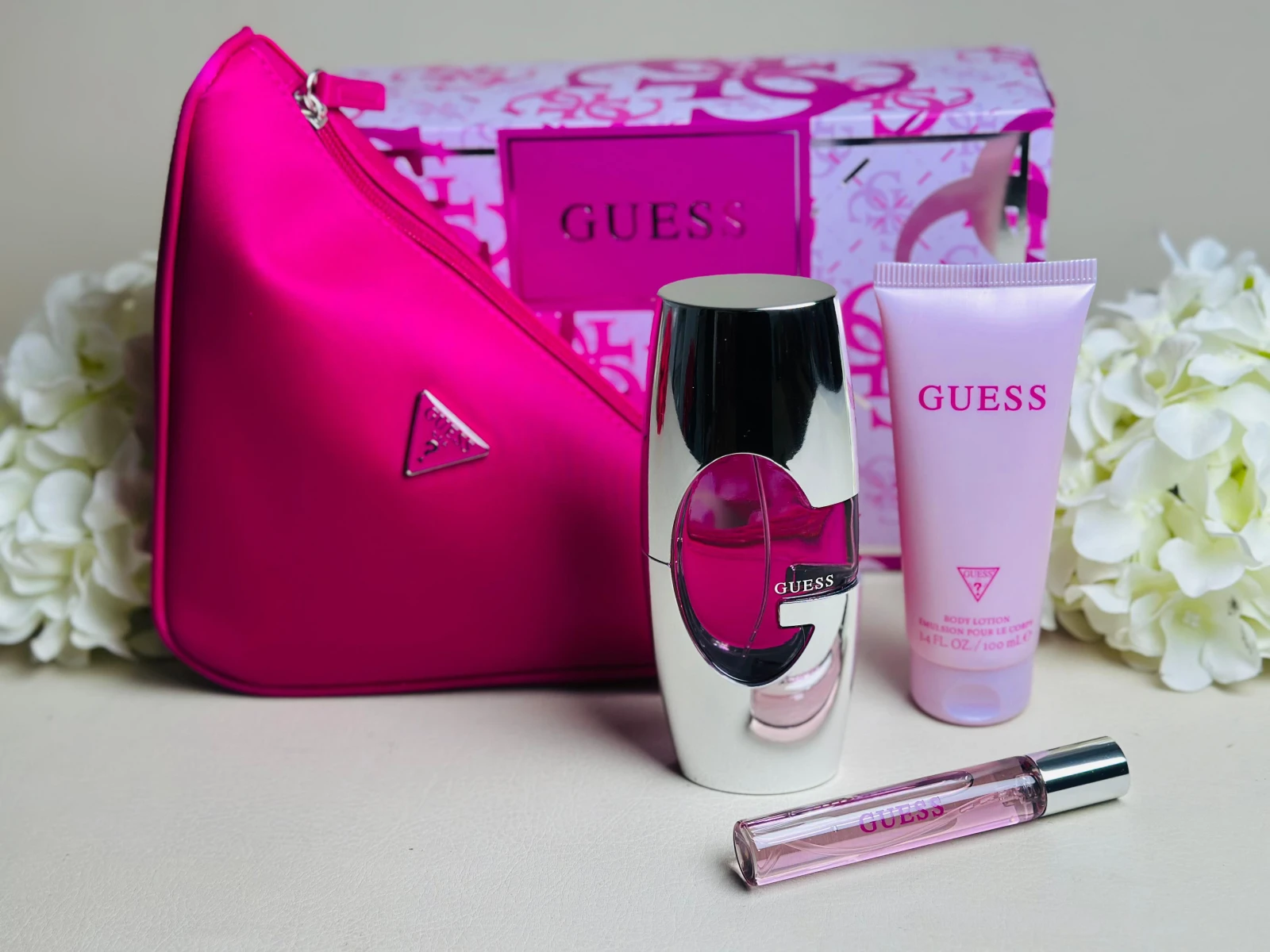 Estuche Guess 4 piezas