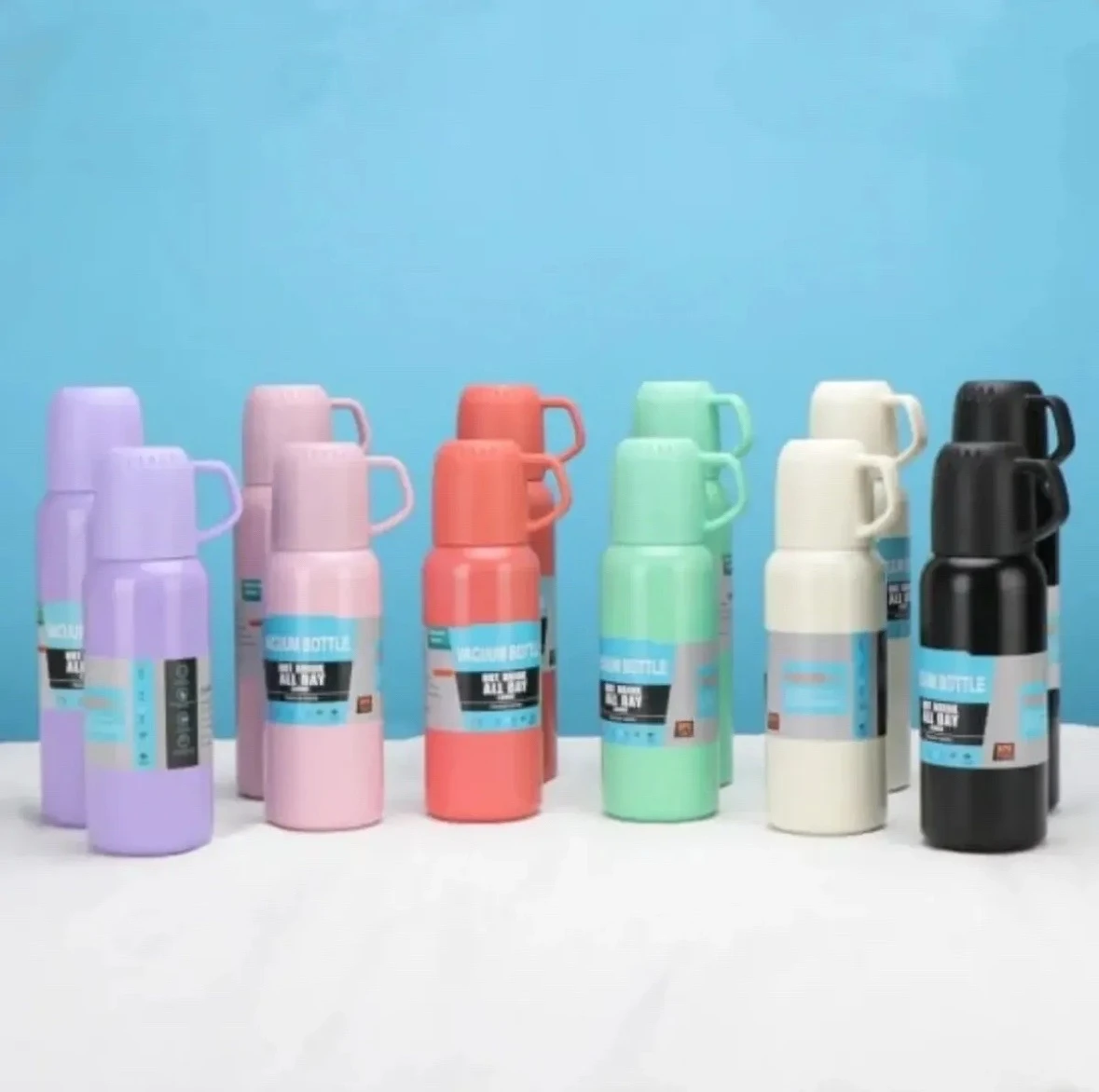 TERMO DE 600 ml con tres tazas. acero INOXIDABLE
