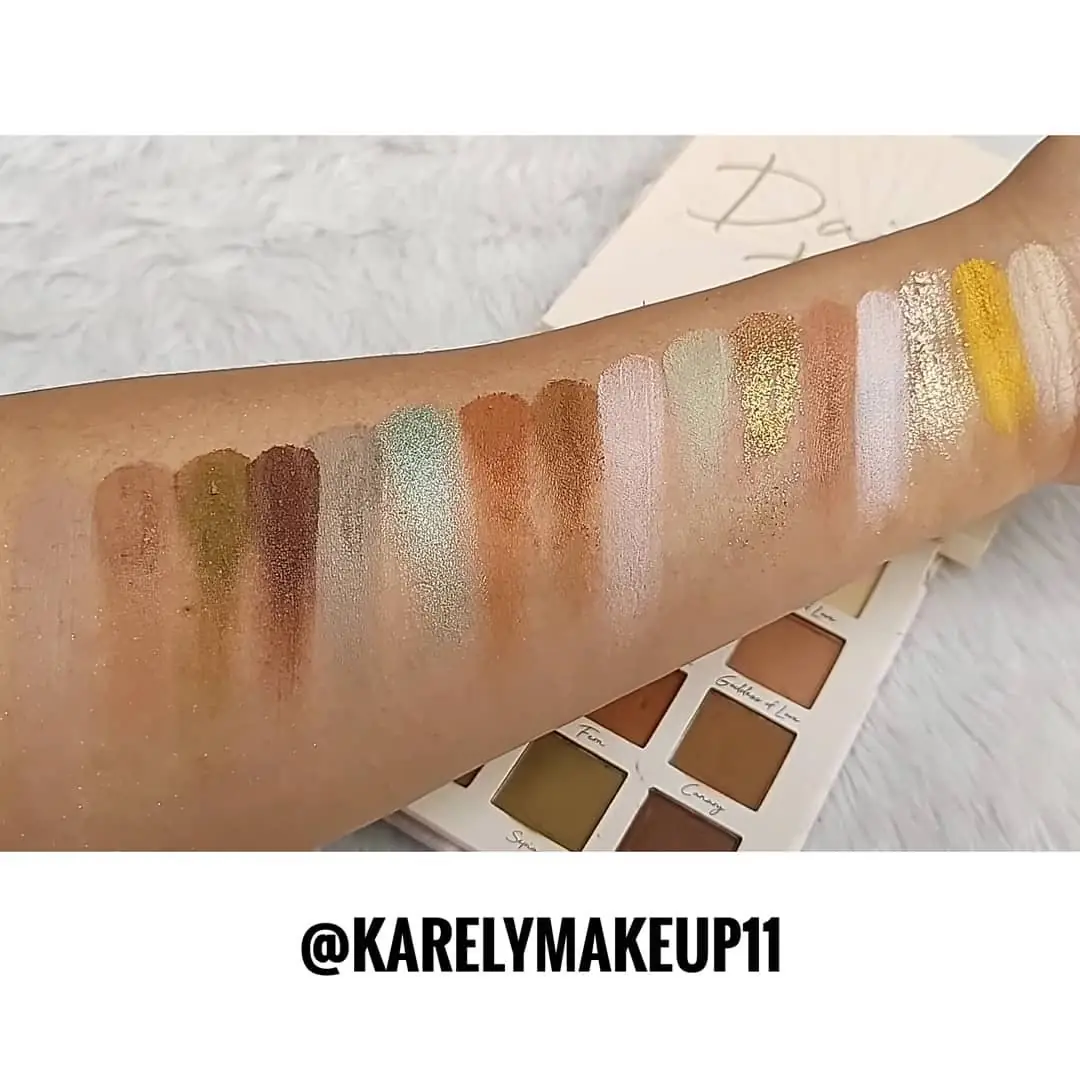 PALETA DE SOMBRAS DAISY DAZE 3