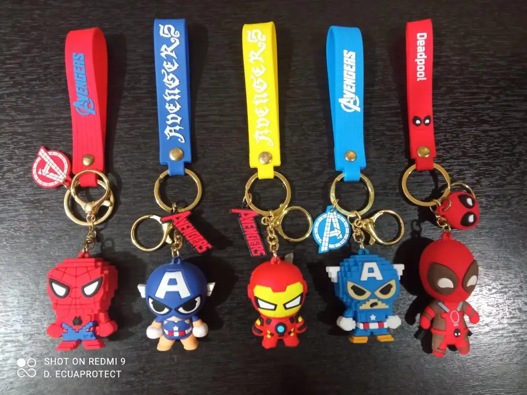 LLAVERO MARVEL & AVENGERS 🕸️🤖