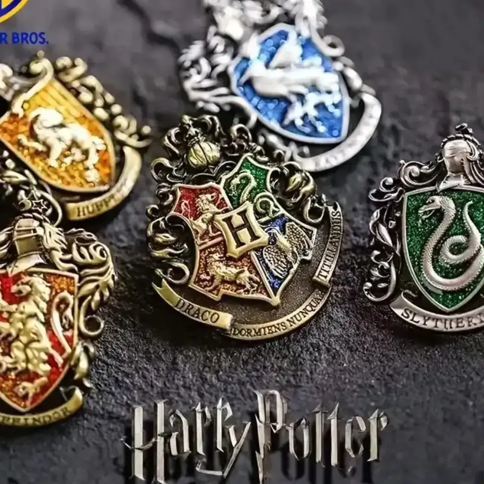 Pin Insignia Casas Harry Potter 