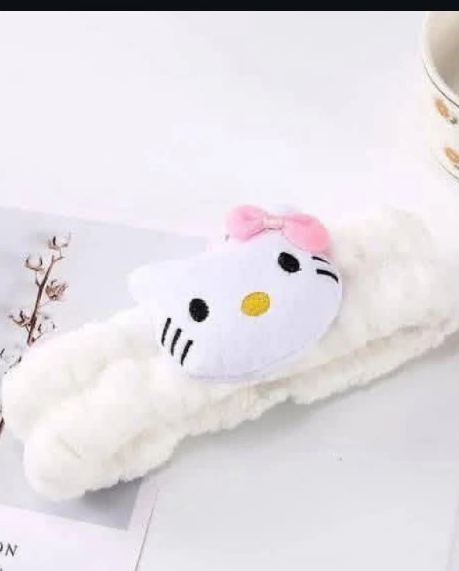 BALACA SKINCARE HELLO KITTY  3